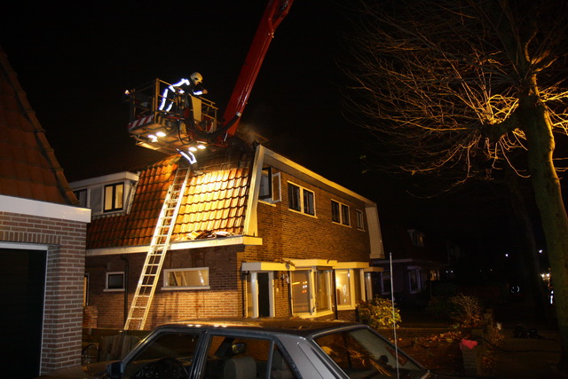 2008/334/2008-12-01 Binnenbrand HM Dijklaan Badhoevedorp 04.jpg